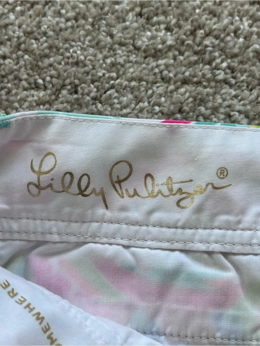 Lilly Pulitzer Callahan Mid Rise Flat Front Chino Shorts Women's Size 0 Tropical